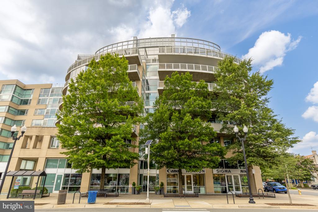 3409 WILSON BOULEVARD Unit: 303