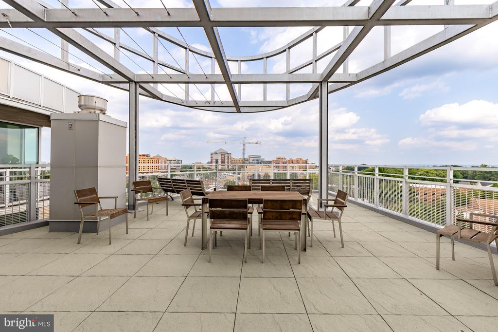 3409 WILSON BOULEVARD Unit: 303