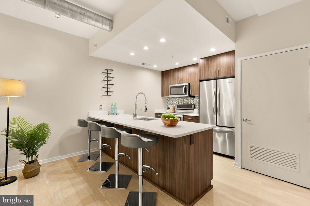 3409 WILSON BOULEVARD Unit: 303