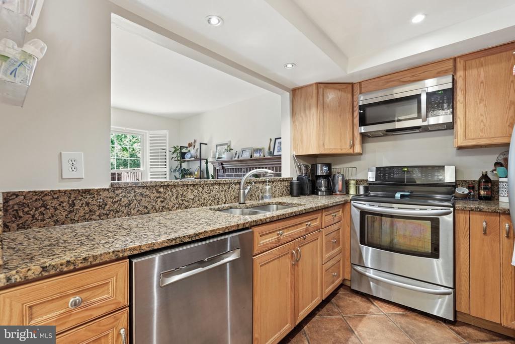 2510 S WALTER REED DRIVE Unit: 3