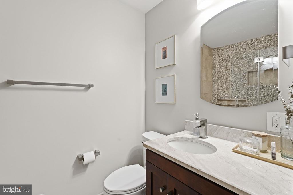 2510 S WALTER REED DRIVE Unit: 3