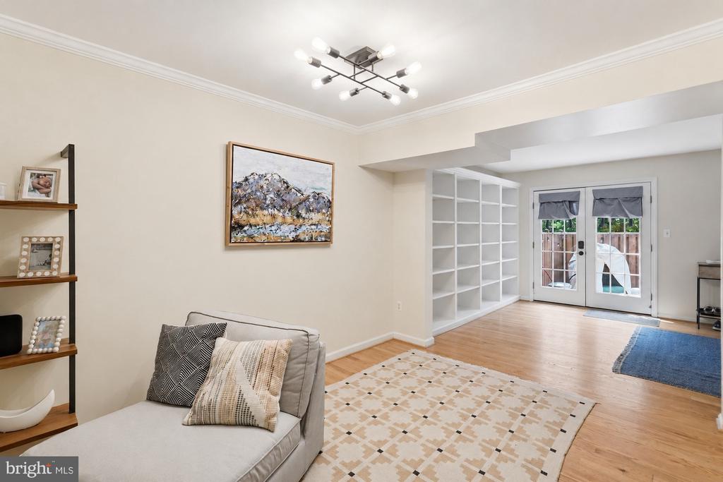 2510 S WALTER REED DRIVE Unit: 3