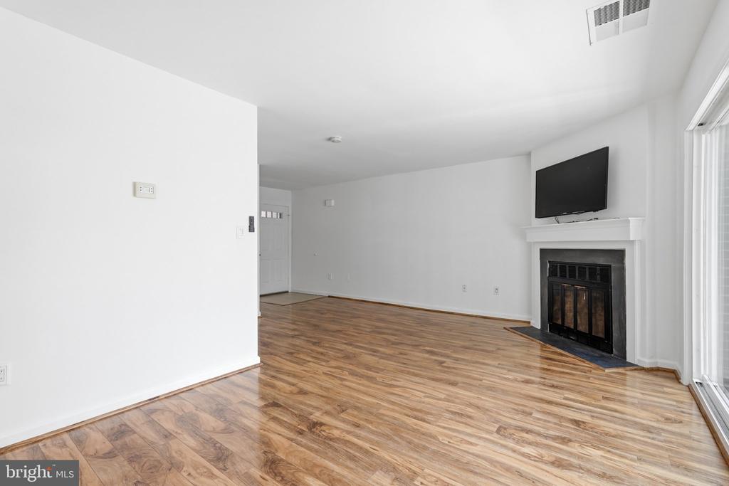2614 S ARLINGTON MILL DRIVE Unit: F
