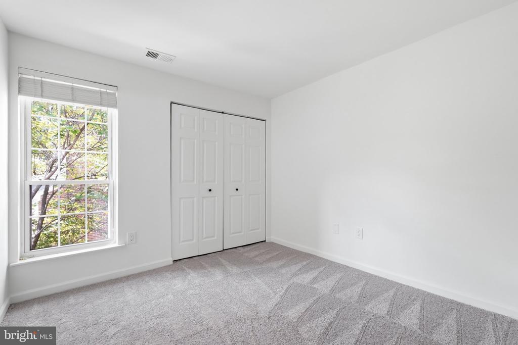 2614 S ARLINGTON MILL DRIVE Unit: F