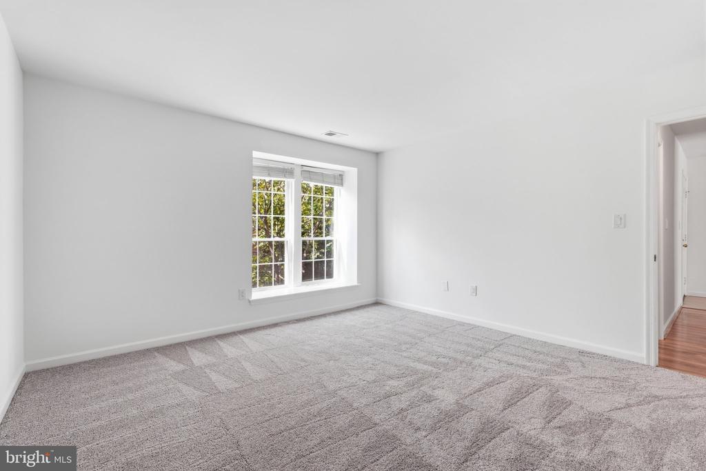2614 S ARLINGTON MILL DRIVE Unit: F
