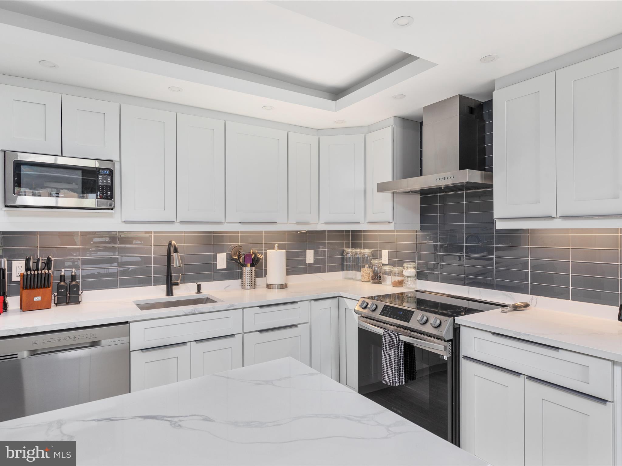 6101 EDSALL ROAD 1502