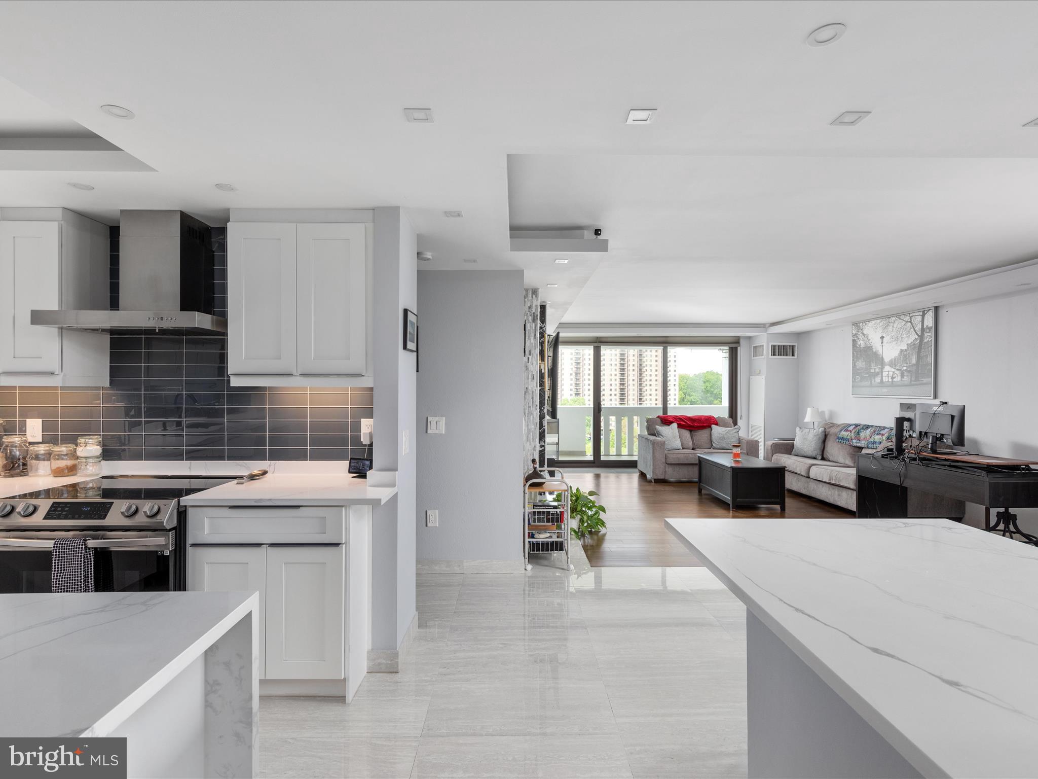 6101 EDSALL ROAD 1502
