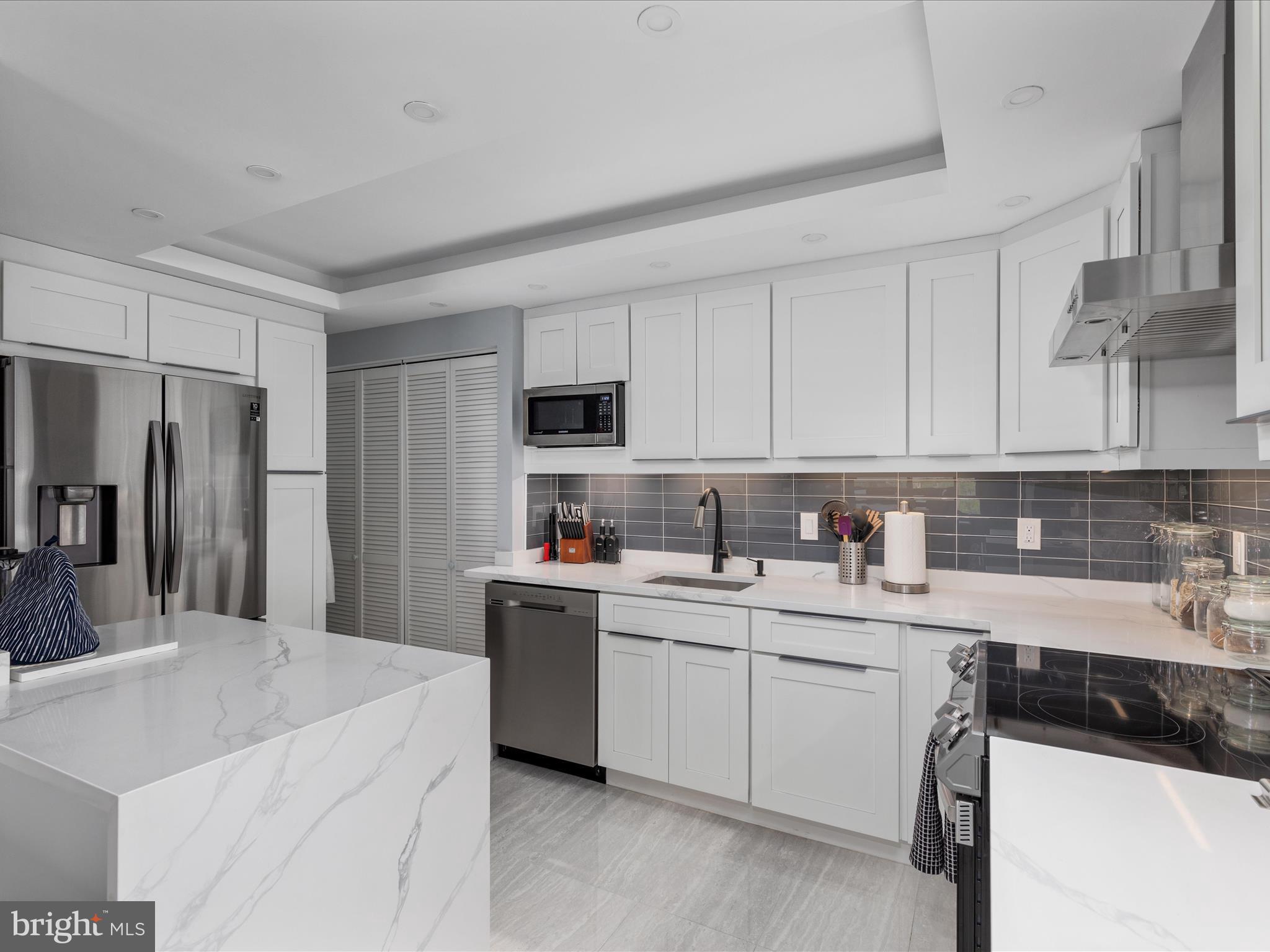 6101 EDSALL ROAD 1502