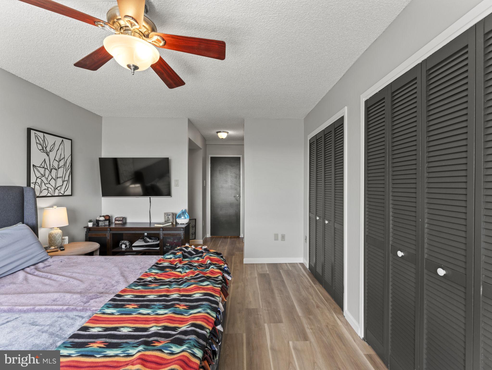 250 S REYNOLDS STREET S 711