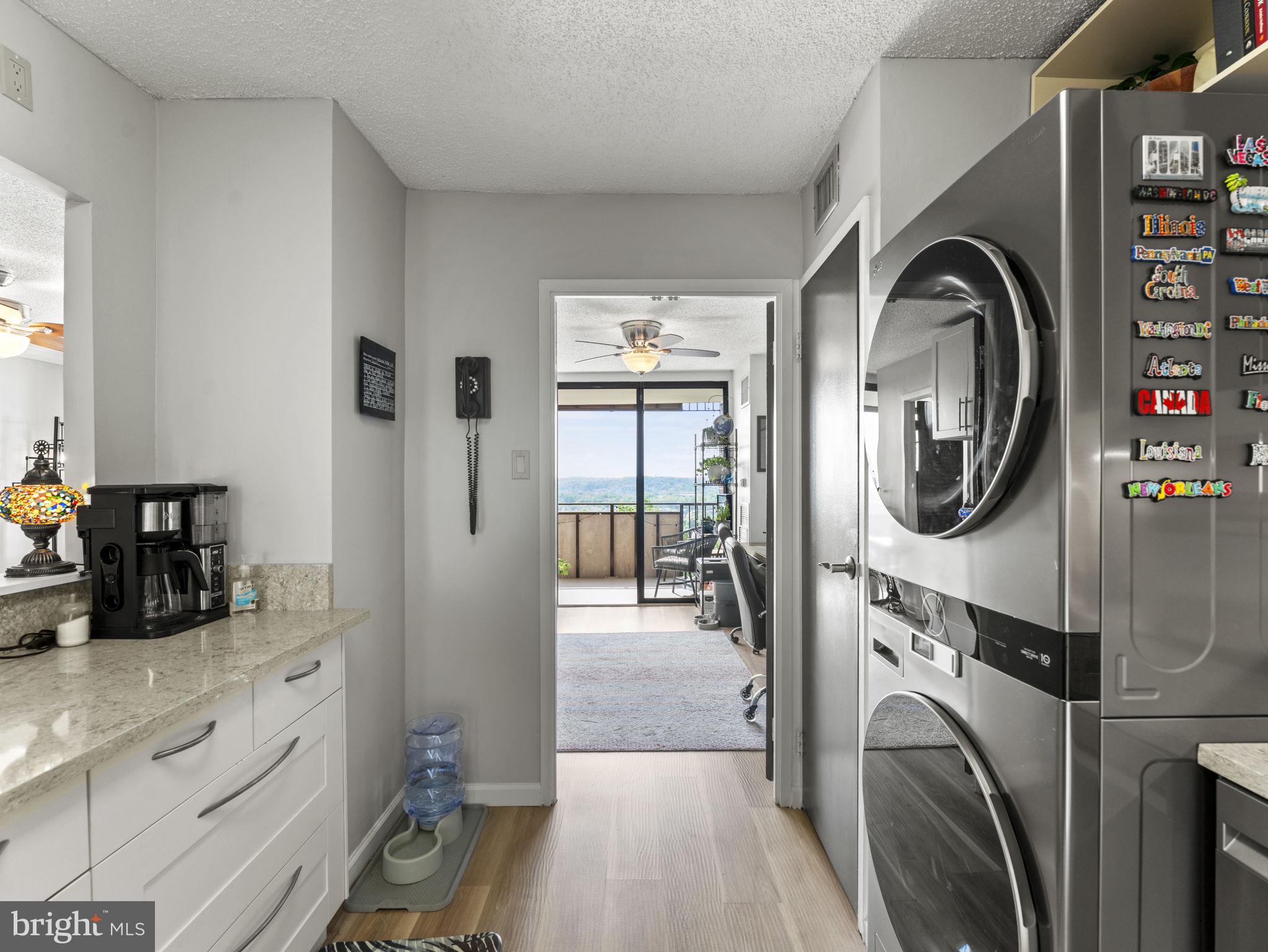 250 S REYNOLDS STREET S 711