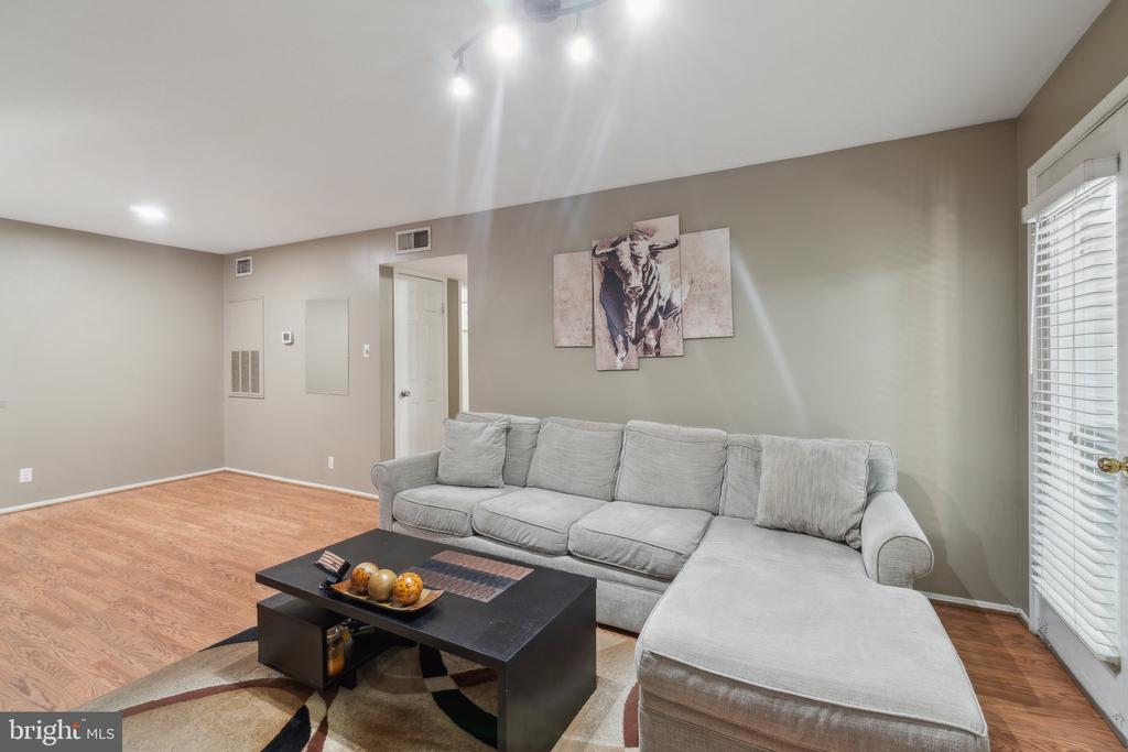 3303 WYNDHAM CIRCLE 243