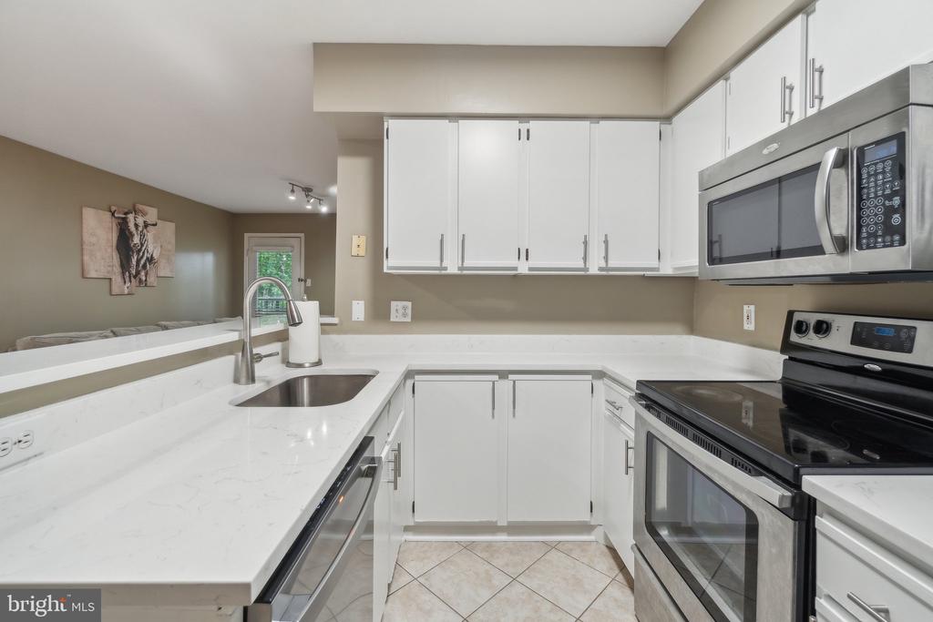 3303 WYNDHAM CIRCLE 243