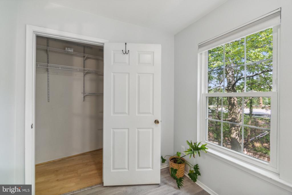 3313 WYNDHAM CIRCLE 1212