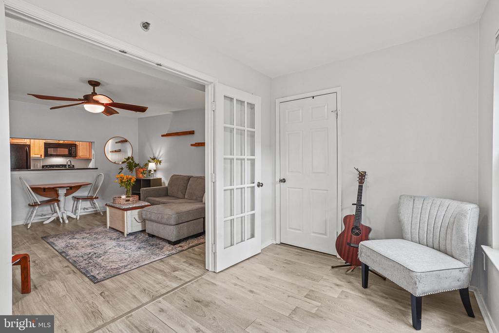 3313 WYNDHAM CIRCLE 1212