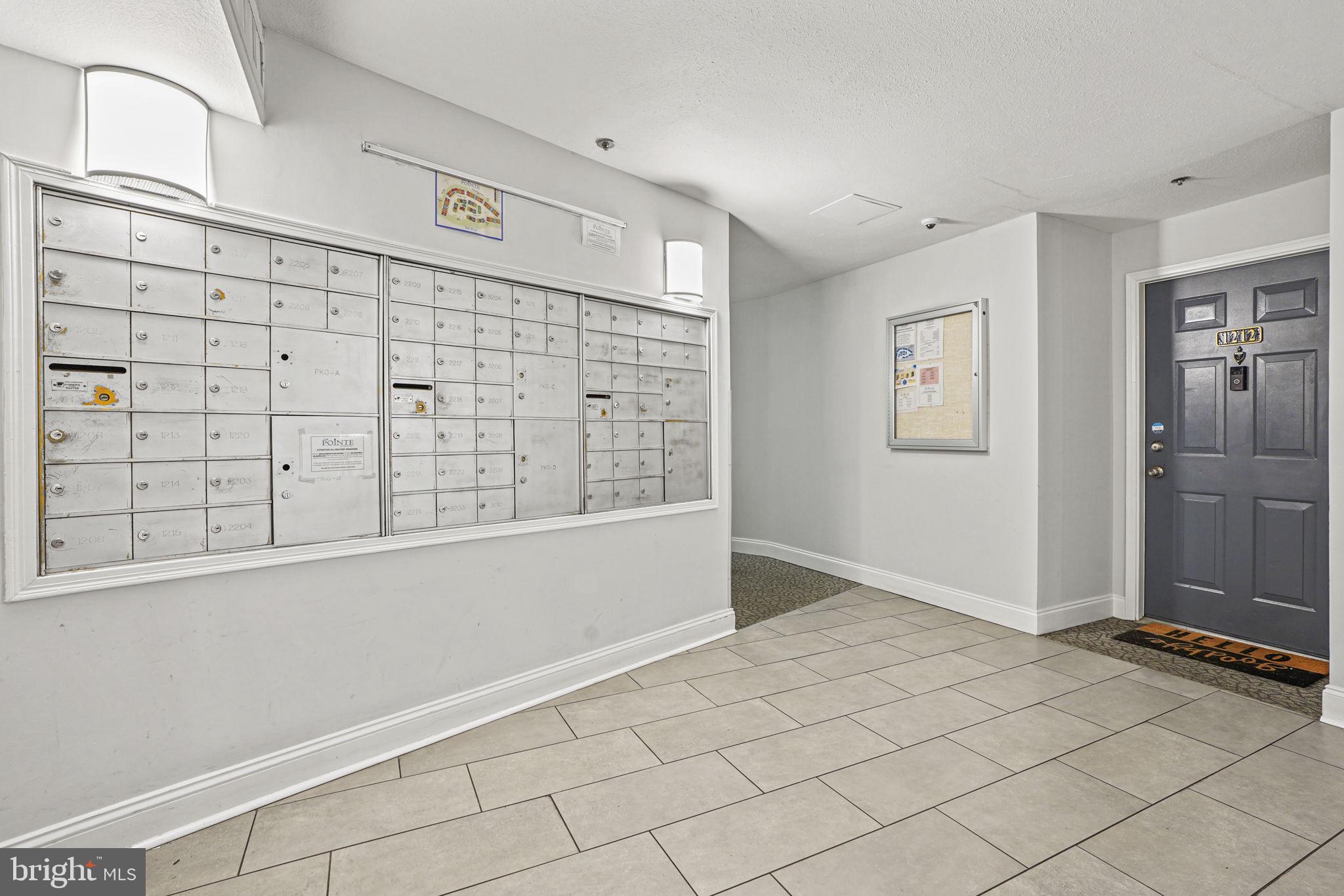3313 WYNDHAM CIRCLE 1212