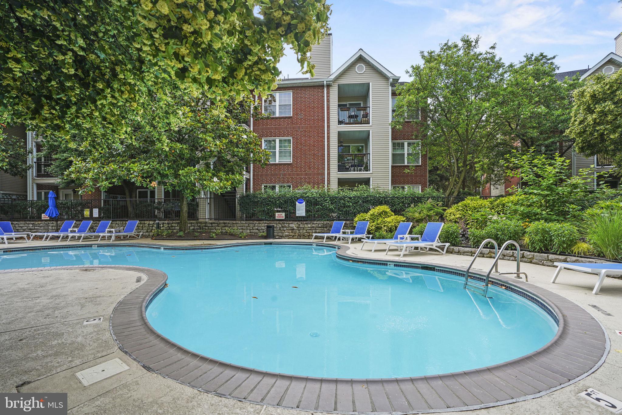 3313 WYNDHAM CIRCLE 1212