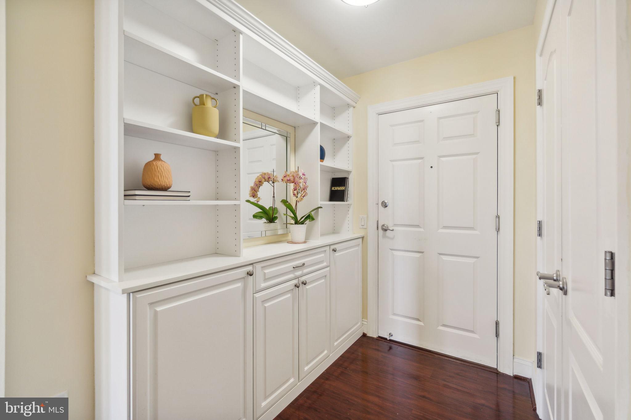 1111 ORONOCO STREET 335