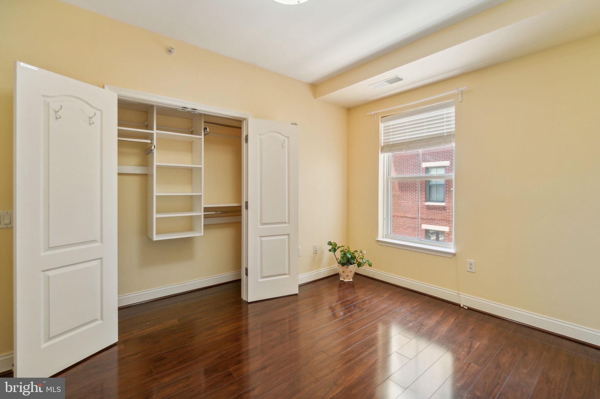 1111 ORONOCO STREET 335