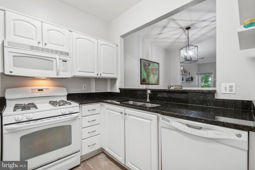 2350 GARNETT DRIVE 4