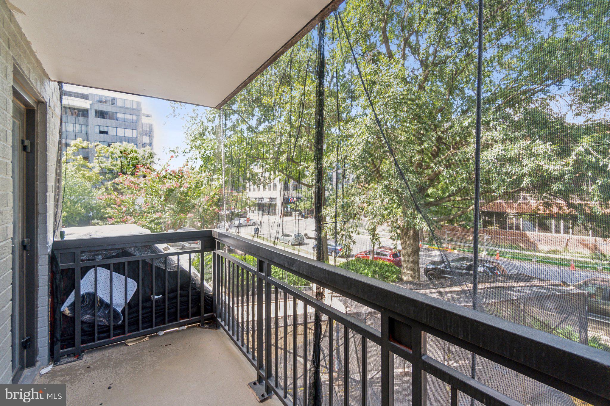 801 PITT STREET N 204