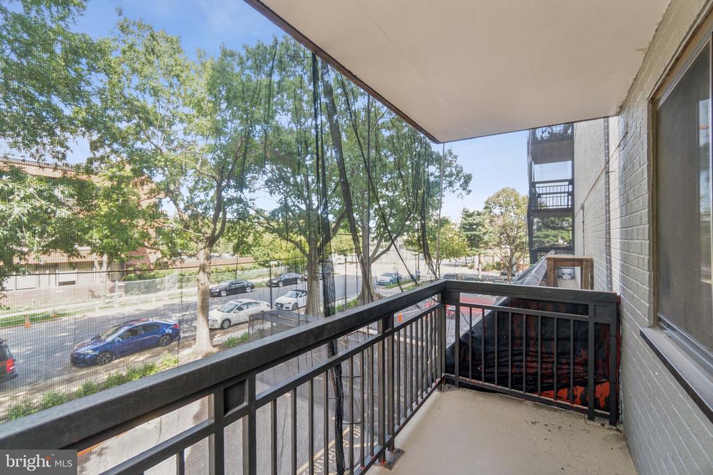 801 PITT STREET N 204
