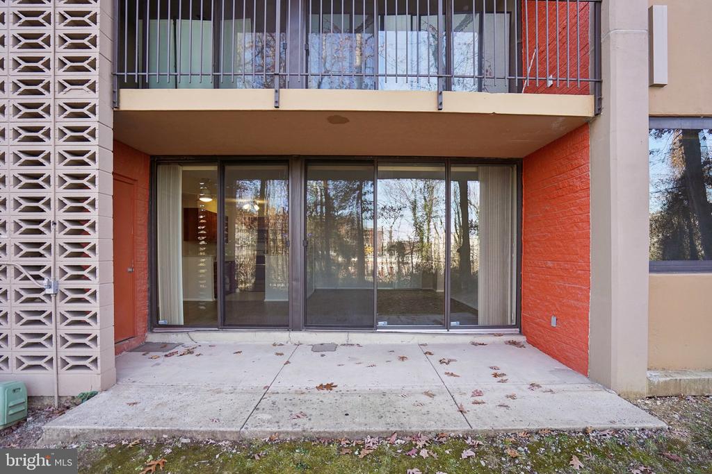 8 S VAN DORN STREET 103
