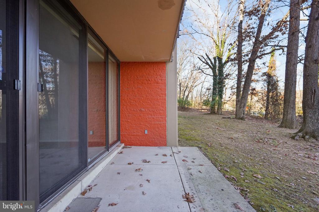 8 S VAN DORN STREET 103