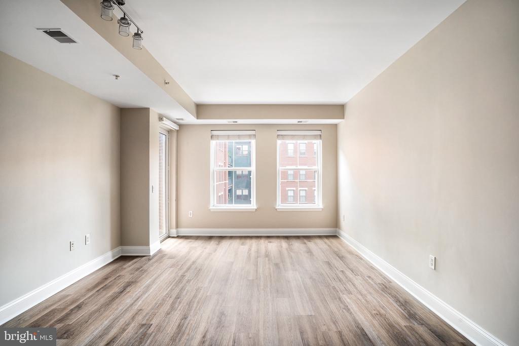 1111 ORONOCO STREET 436