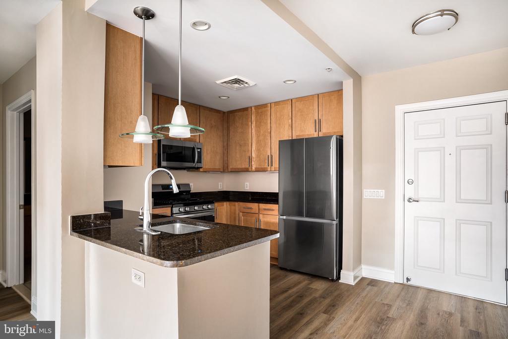1111 ORONOCO STREET 436