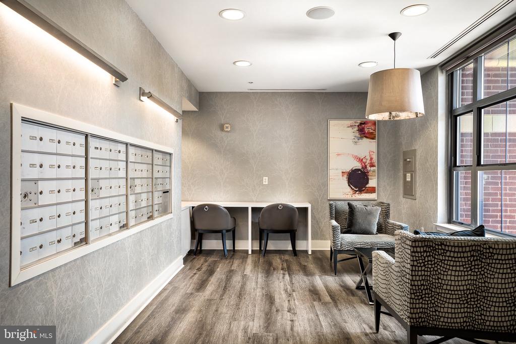 1111 ORONOCO STREET 436