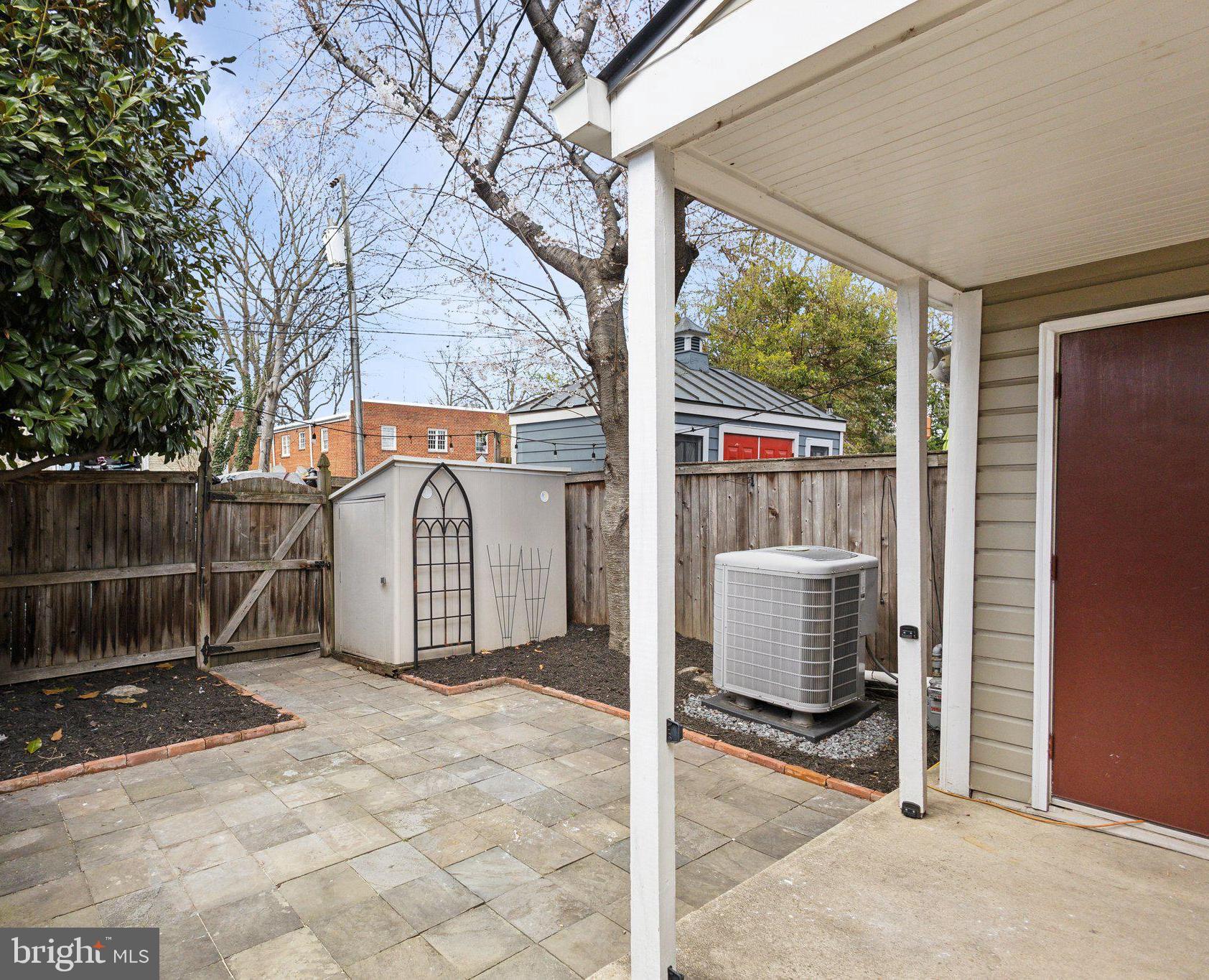 406 N PAYNE STREET