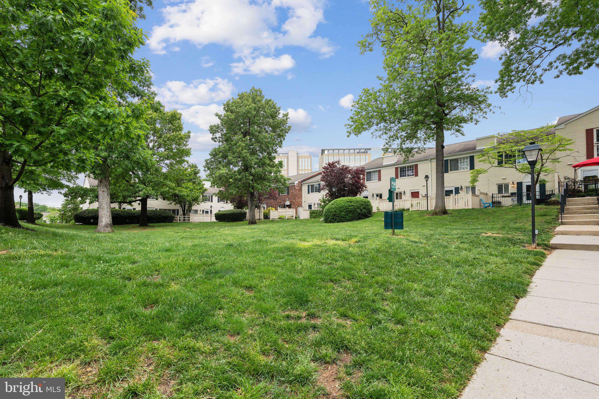 1547 N VAN DORN STREET A N A