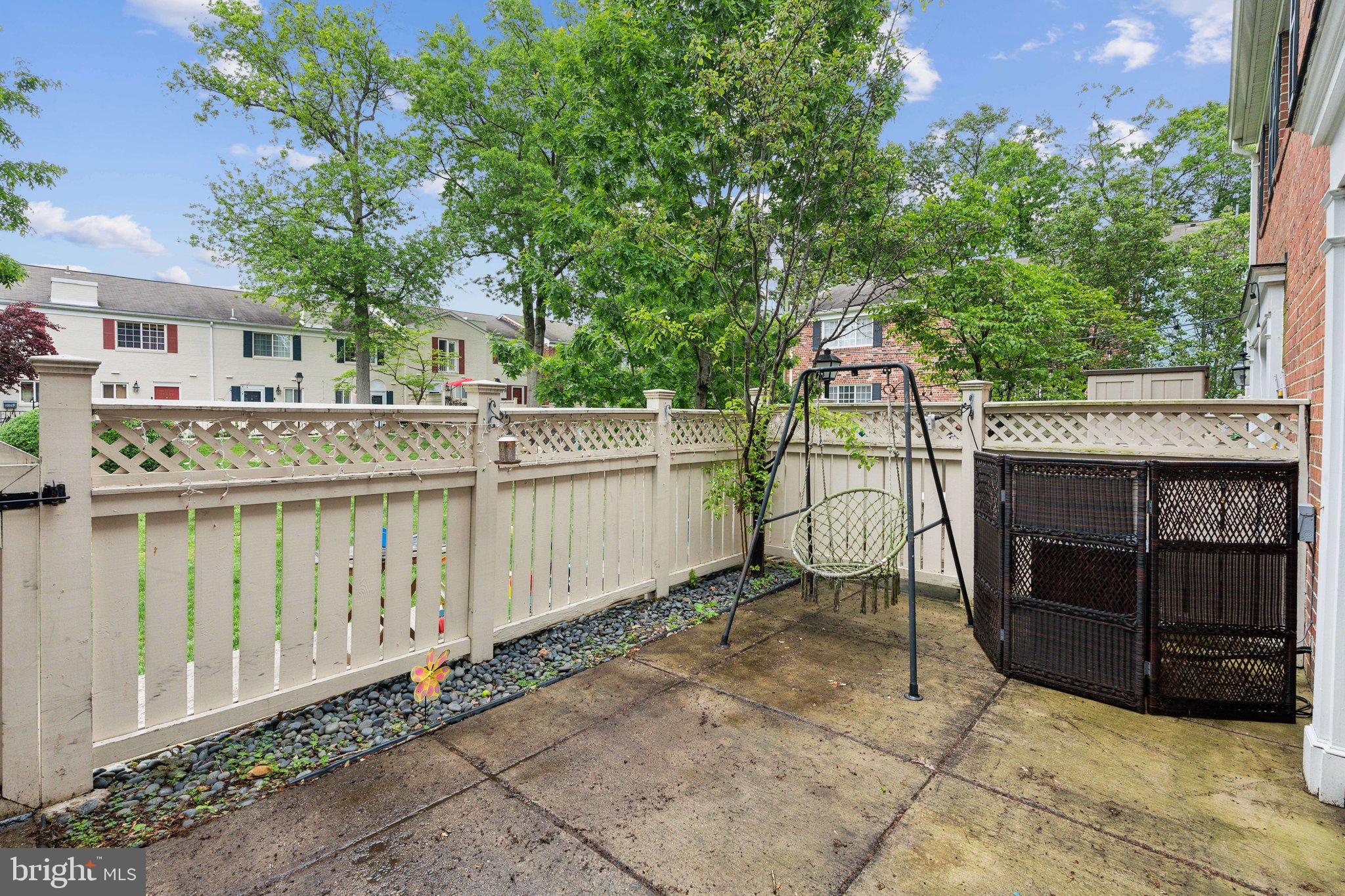 1547 N VAN DORN STREET A N A