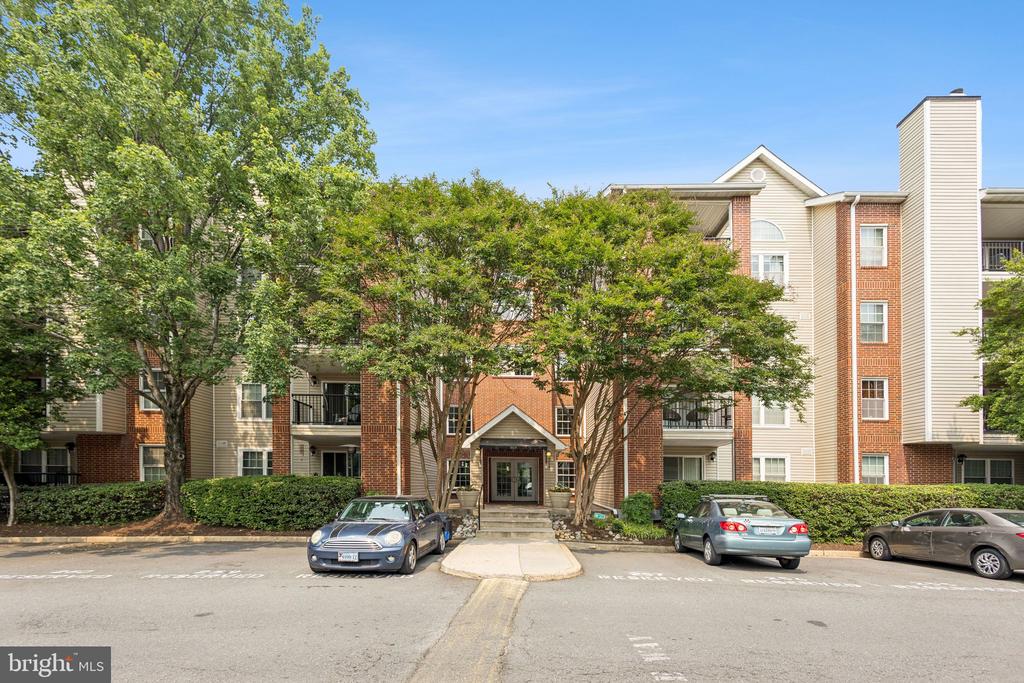 3315 WYNDHAM CIRCLE 3223