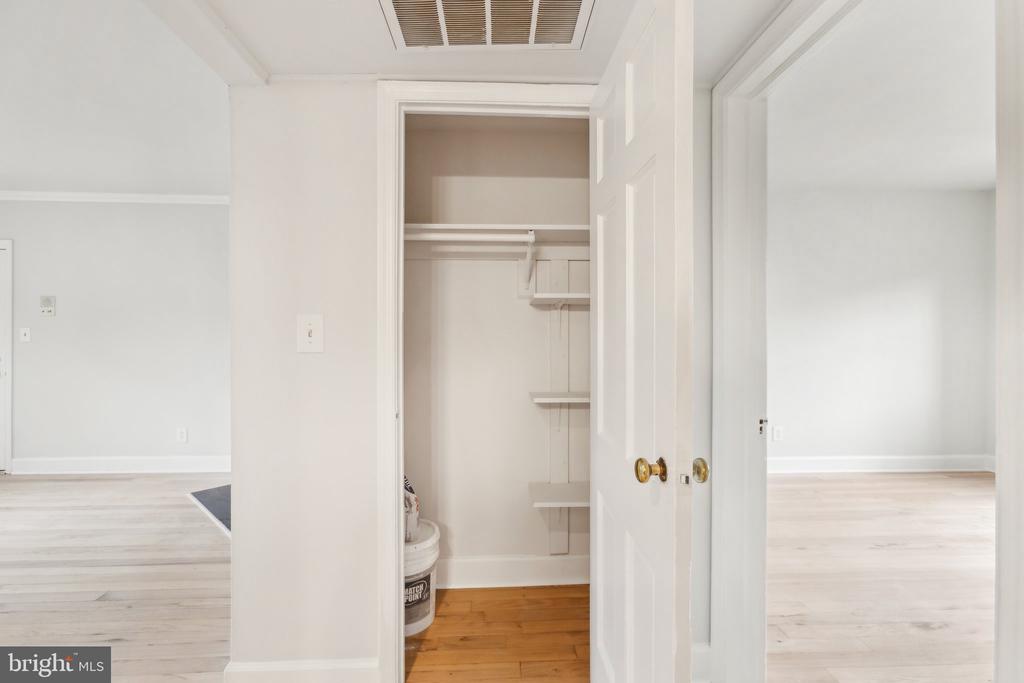 1119 N PITT STREET 2C