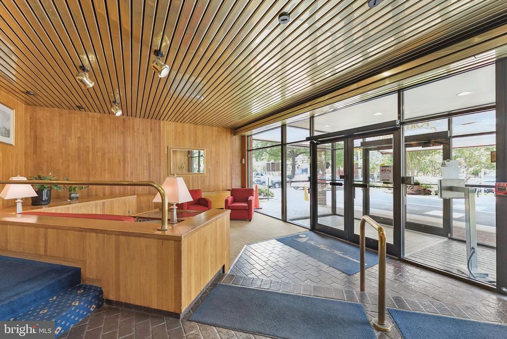 801 N PITT STREET 505