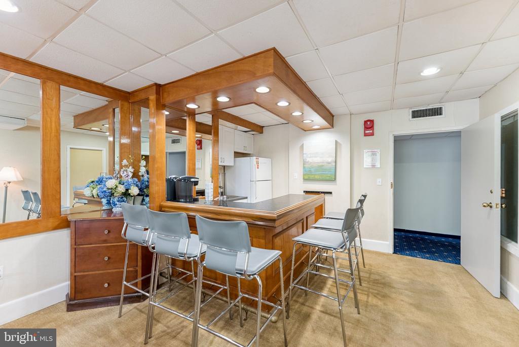 801 N PITT STREET 505