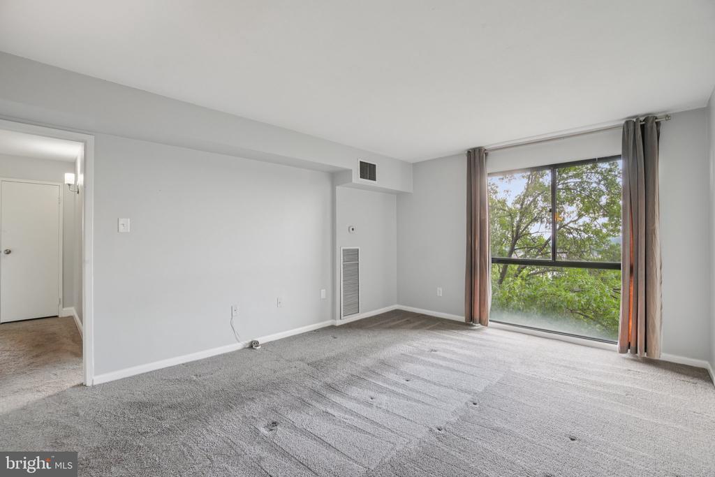 250 S REYNOLDS STREET 610
