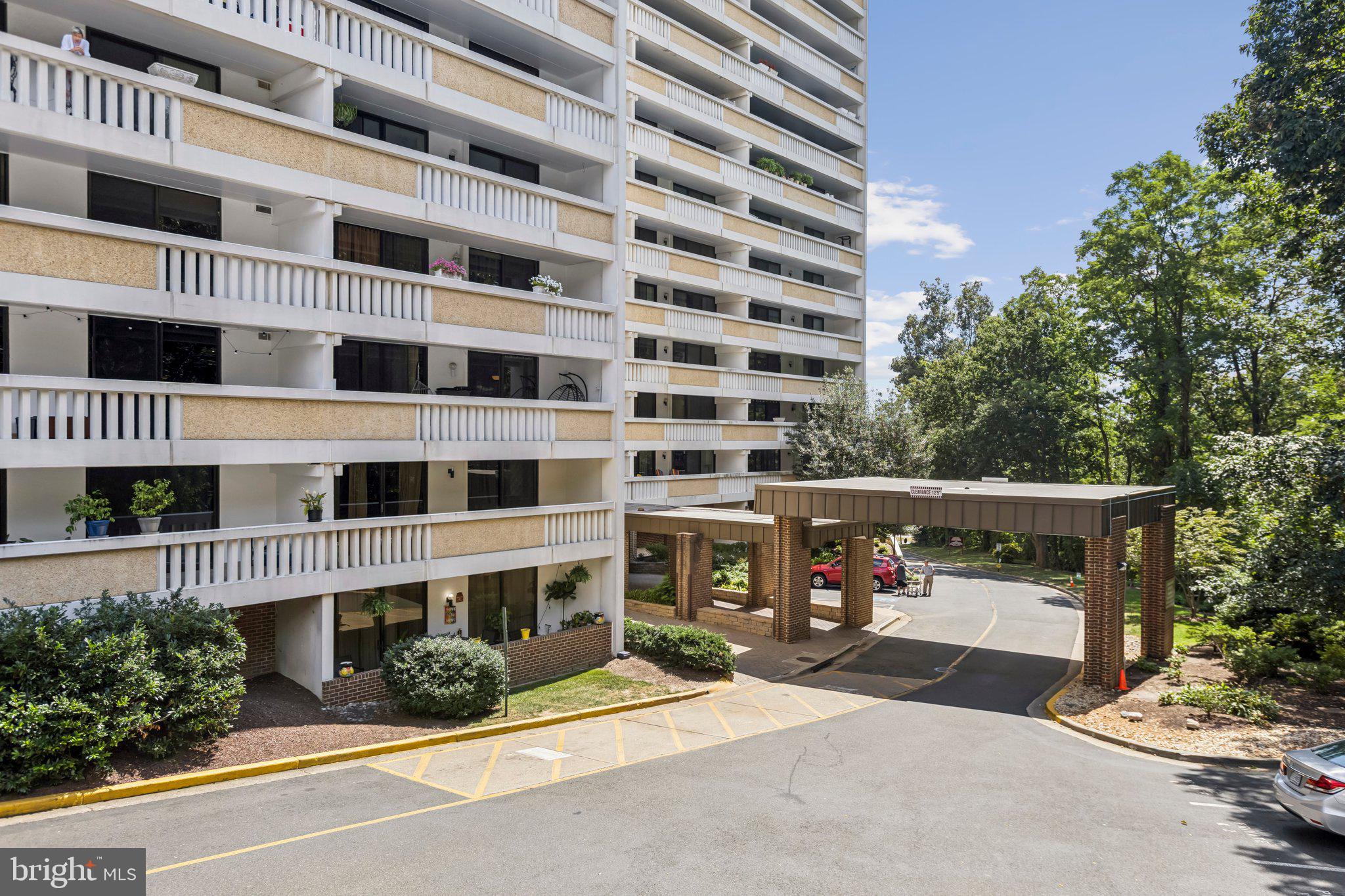 6101 EDSALL ROAD 1502