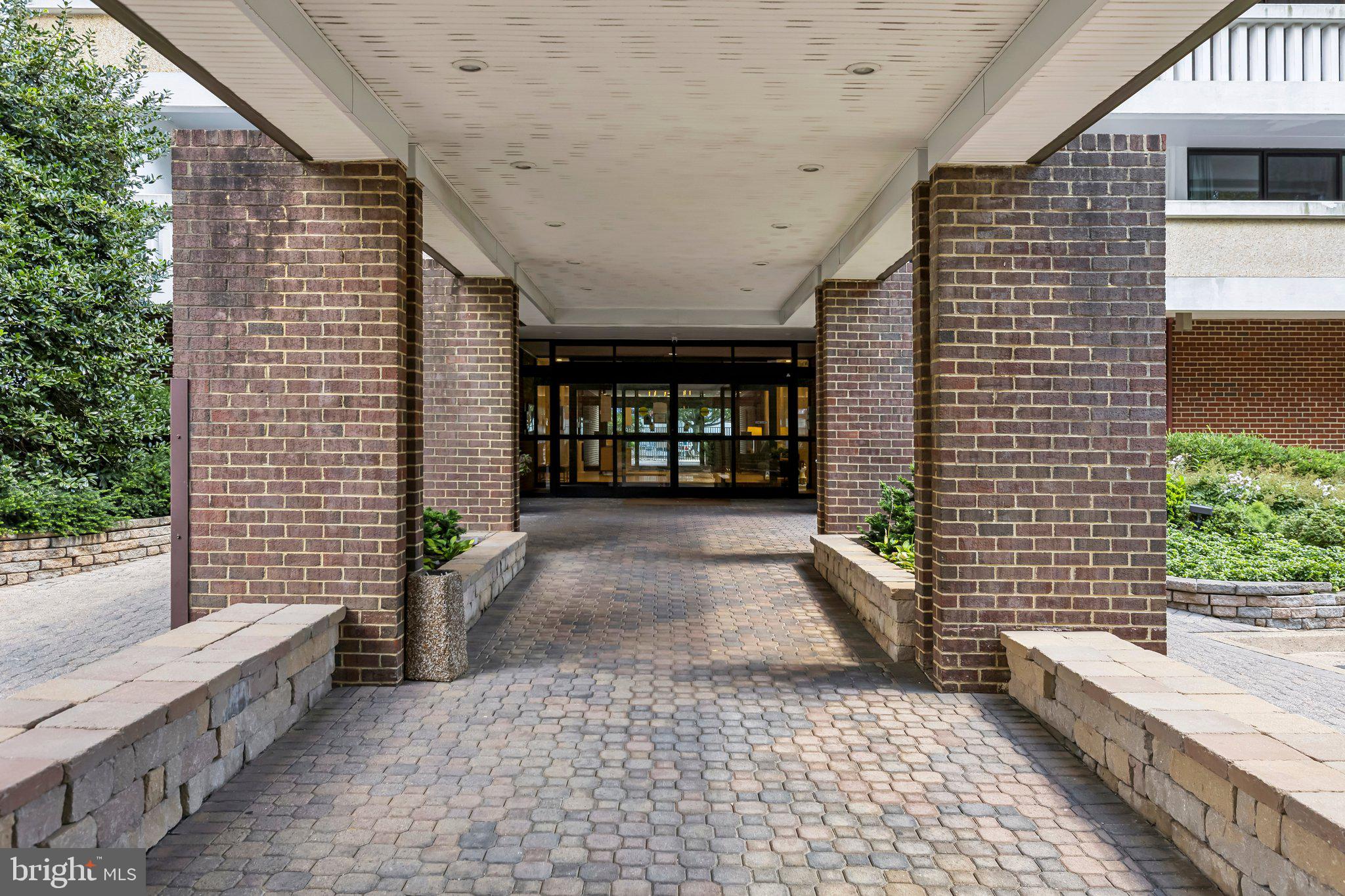 6101 EDSALL ROAD 1502