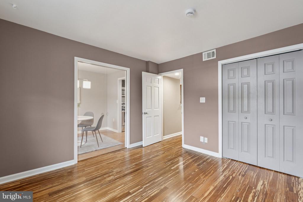 220 N SAINT ASAPH STREET 14
