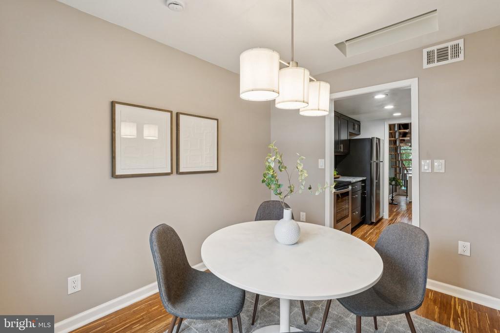 220 N SAINT ASAPH STREET 14
