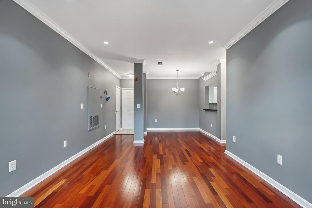 4551 STRUTFIELD LANE 4113