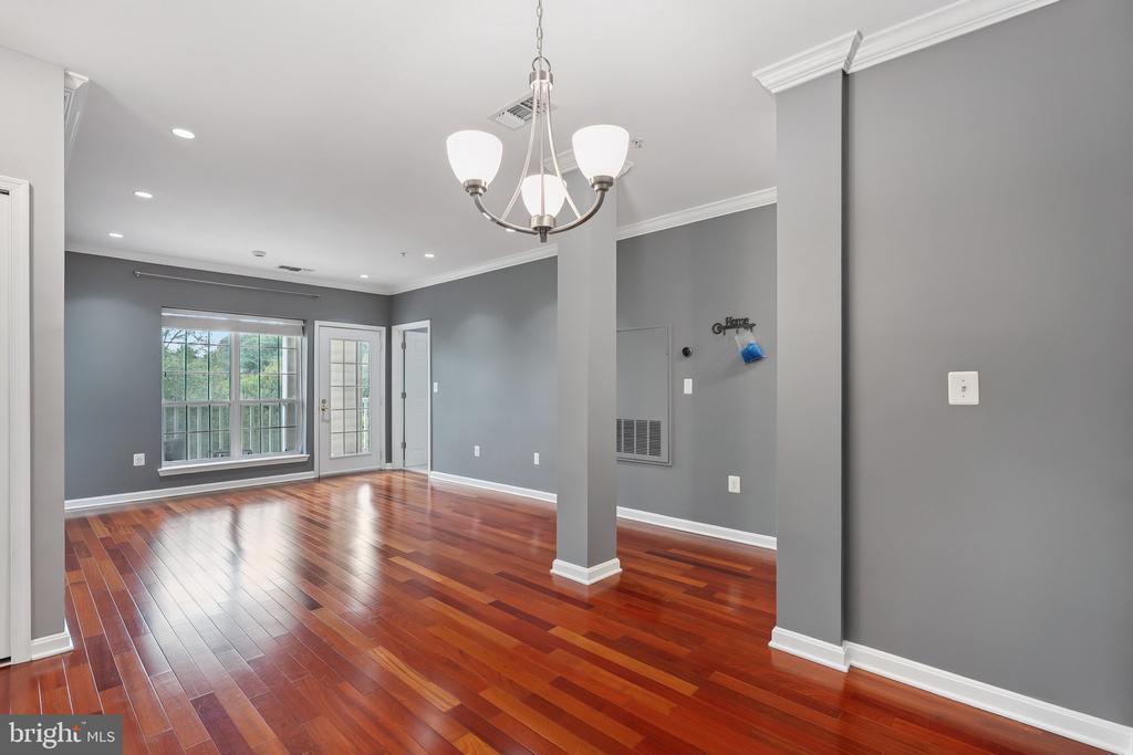 4551 STRUTFIELD LANE 4113