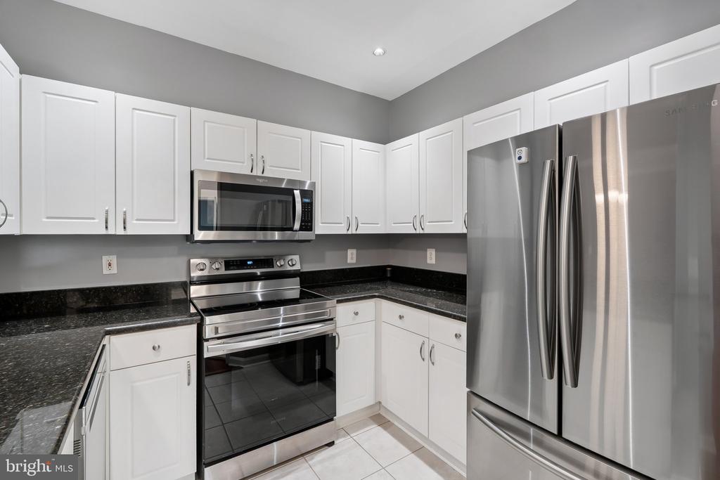 4551 STRUTFIELD LANE 4113