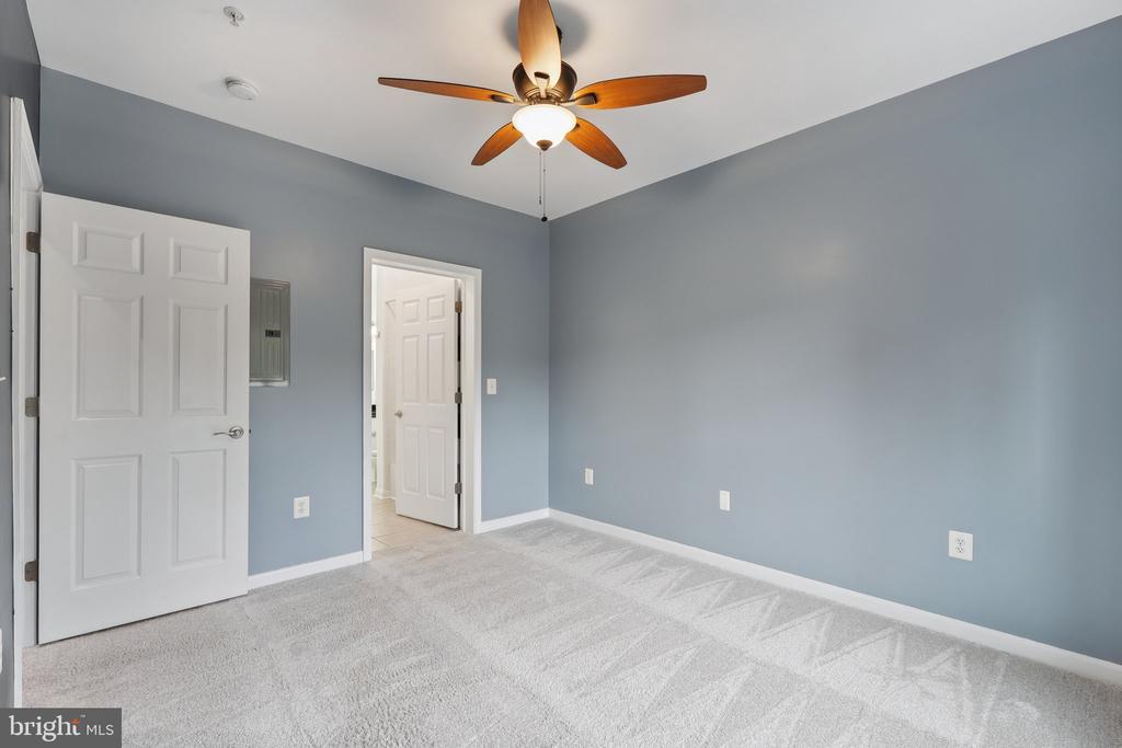 4551 STRUTFIELD LANE 4113