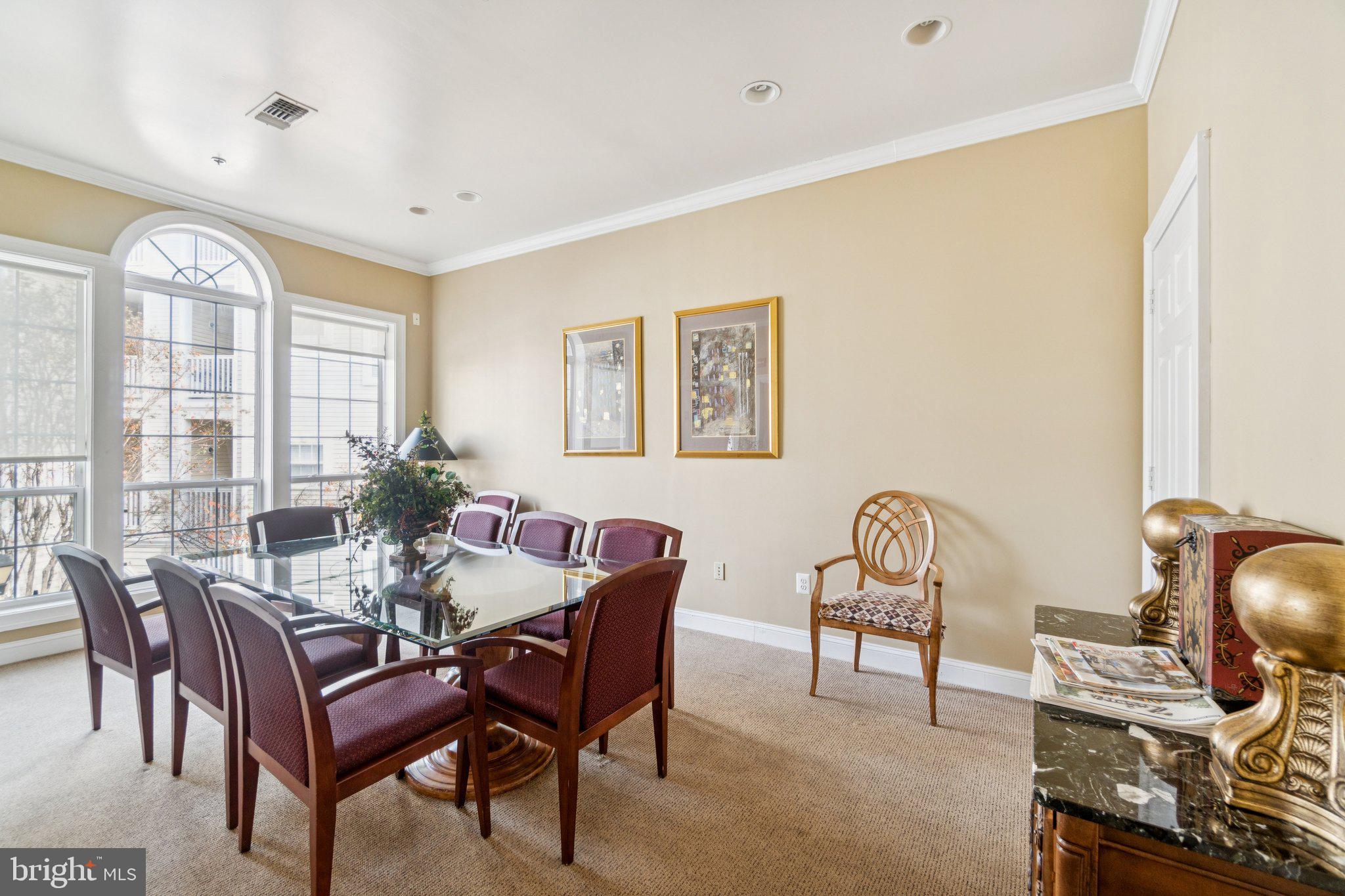 4550 STRUTFIELD LANE 2424