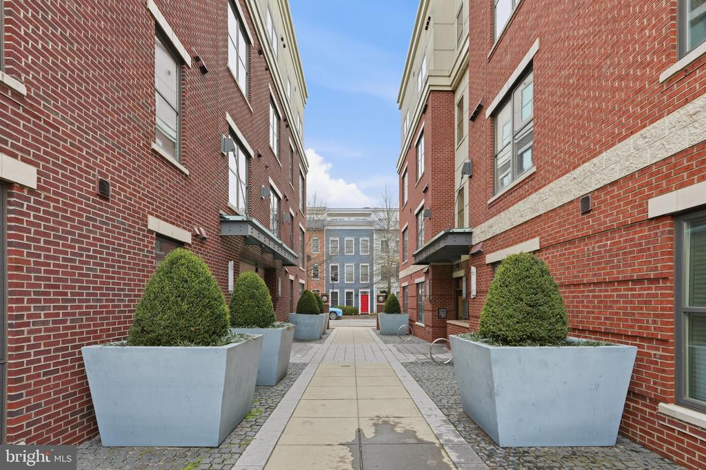 815 N PATRICK STREET 406