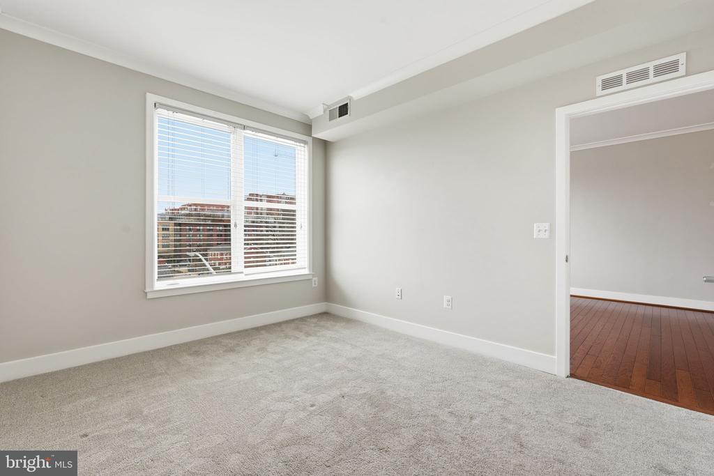 815 N PATRICK STREET 406