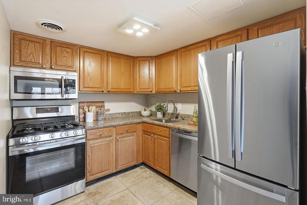 5250 VALLEY FORGE DRIVE 108